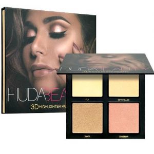 HUDA BEAUTY highlighter